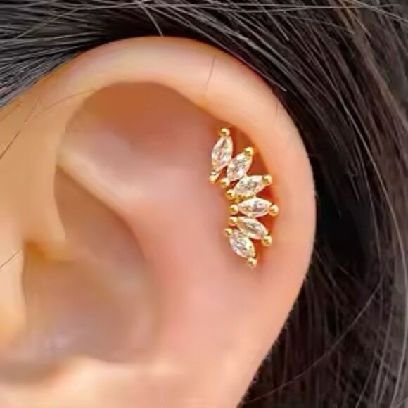 Anthropologie Jewelry - diamond earrings A735